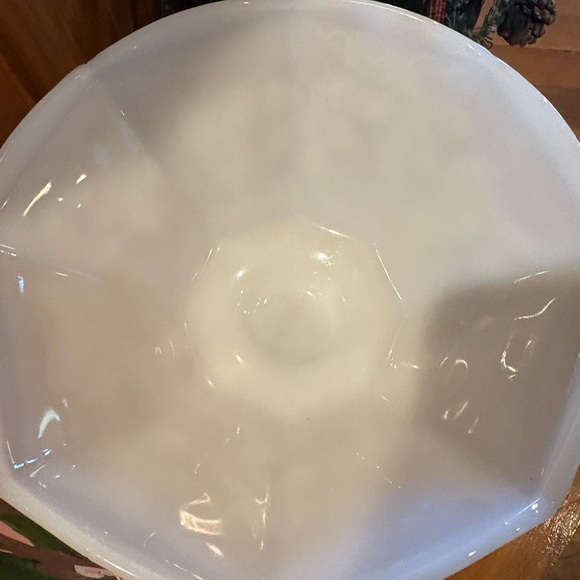 Anchor Hocking milk glass pedestal bowl vintage 1960’s  unmarked - Picture 2 of 7